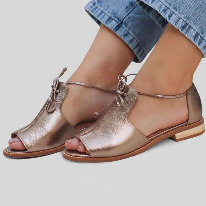 LILLIANA | SANDALI IN PELLE CON CINTURINO